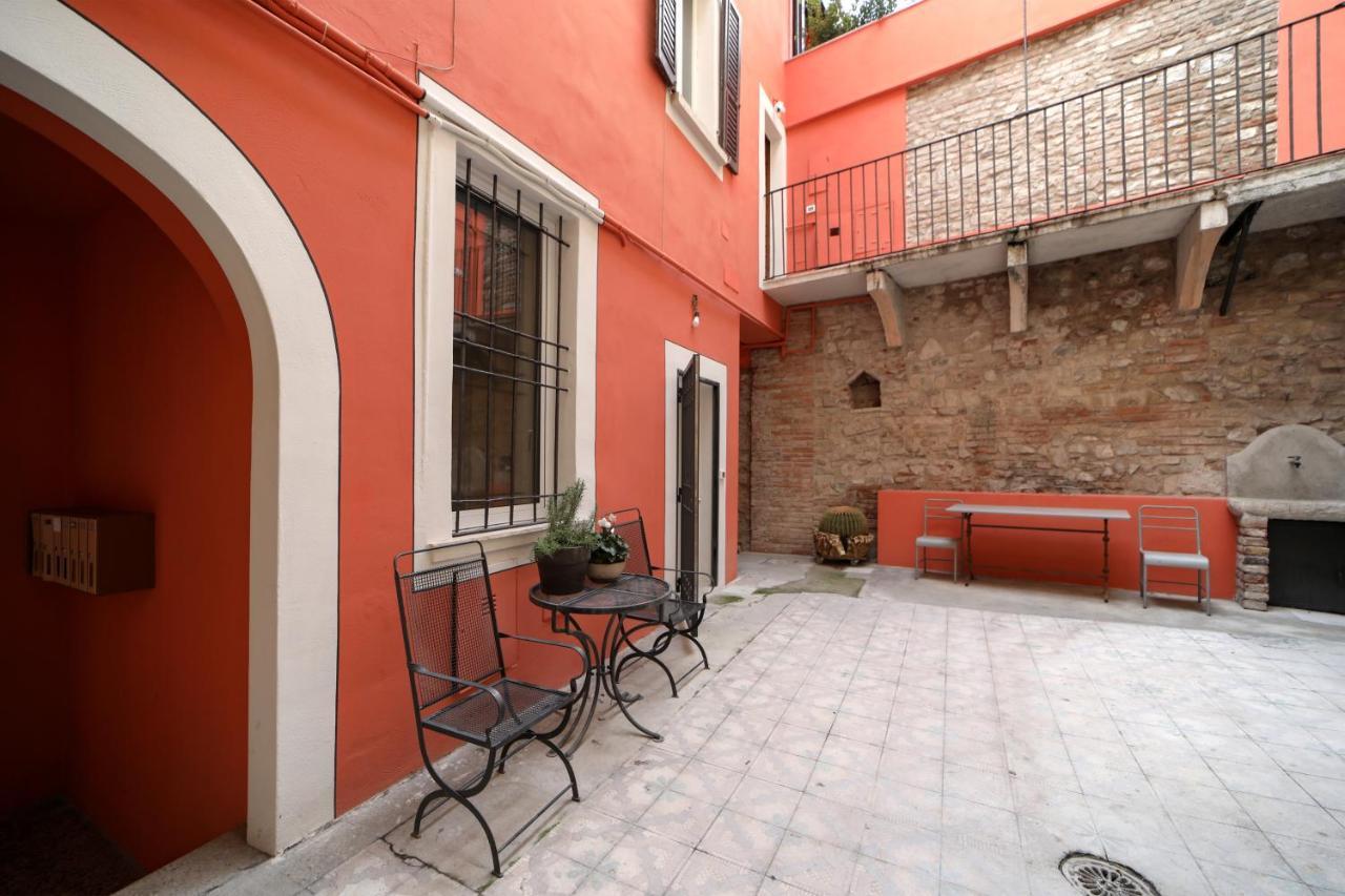 Brescia Musei Apartment Luaran gambar